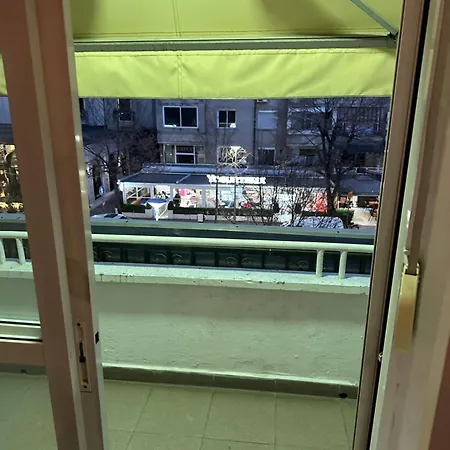 Blloku Vibes * Tirana