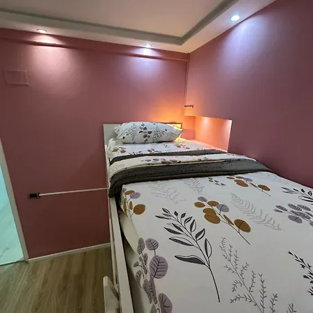 Albergue Blloku Vibes