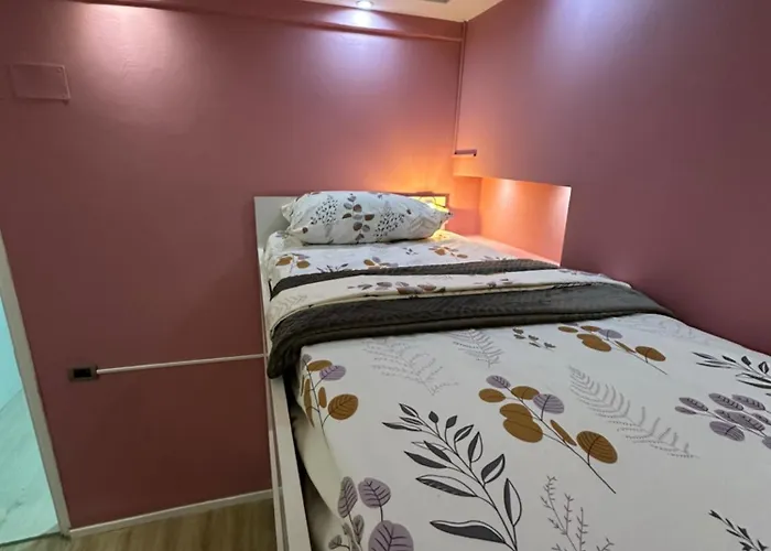 Hostel Blloku Vibes - Female Only