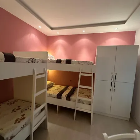 Auberge de jeunesse Blloku Vibes *