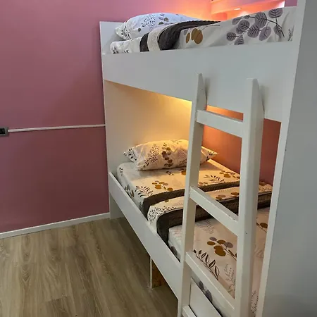 بيت شباب Blloku Vibes