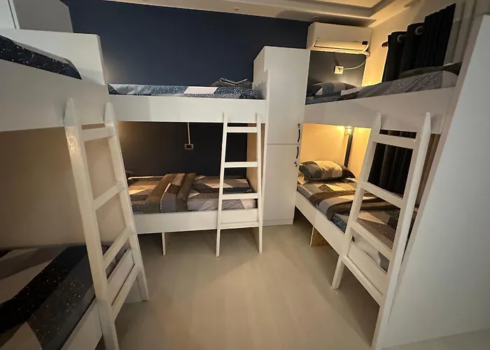 Blloku Vibes - Female Only Hostel